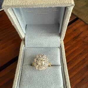Georgian Cluster style 18kt gold and diamond ring. Size 4.75